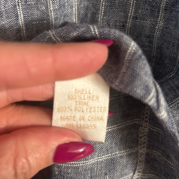 Gold Hawk Linen Blue and White Pinstriped Suit Blazer and Pants - Picture 10 of 10